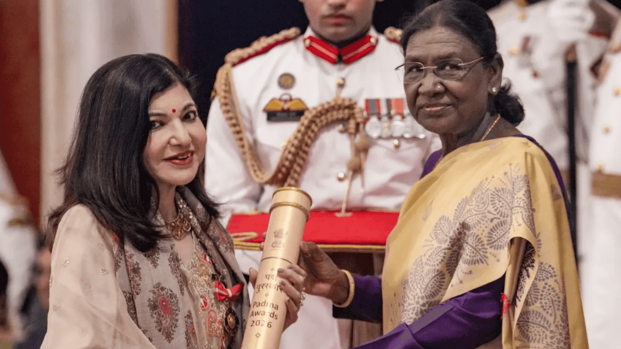 Alka Yagnik Profile