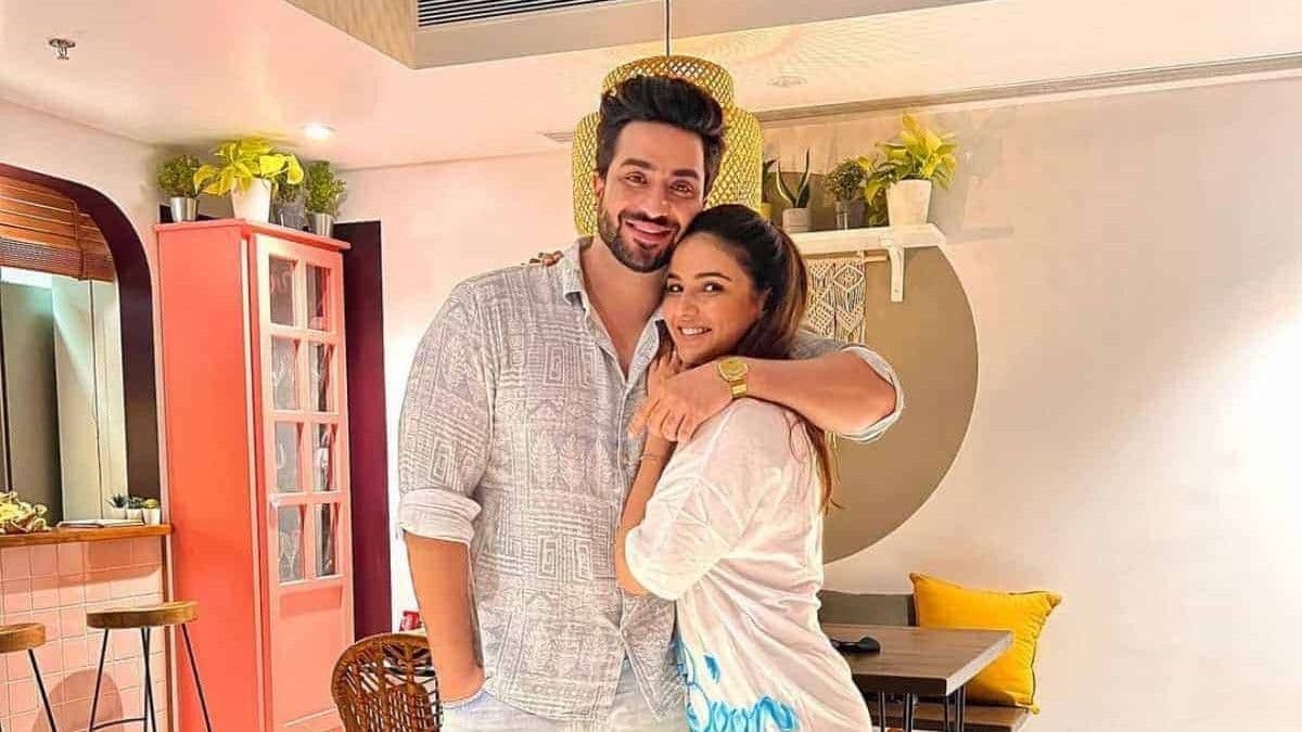 Aly Goni and Jasmin Bhasin