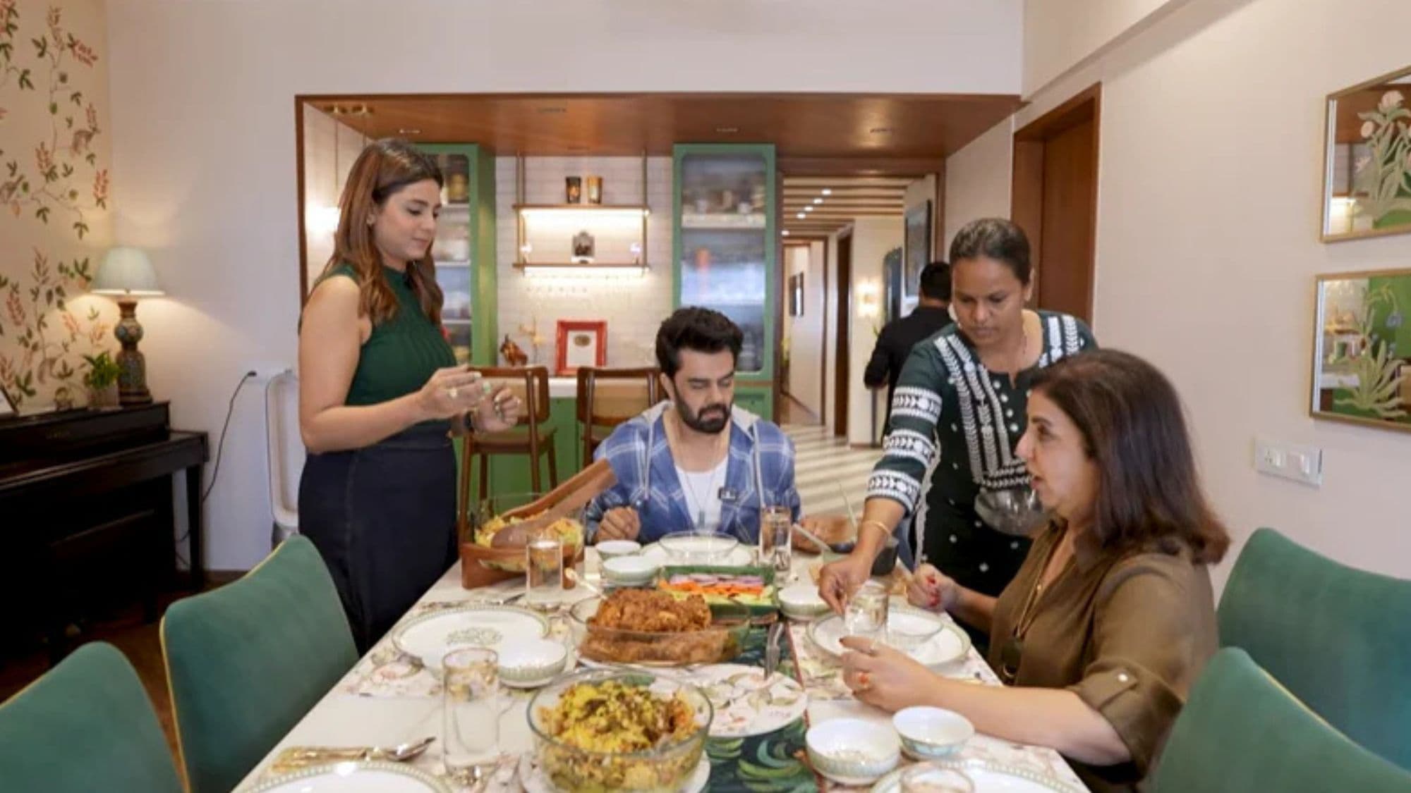 Farah Khan Profile