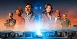  ‘The Boroughs’ Review: डफर ब्रदर्स का साइंस-फाई हॉरर कमाल!