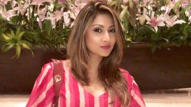 Urvashi Dholakia